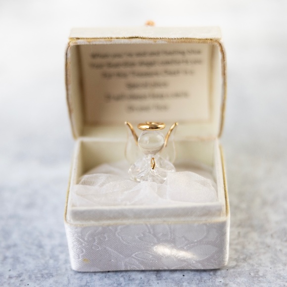 Lavie My Guardian Angel Treasure Chest Glass Figurine Keepsake Box - Picture 1 of 9